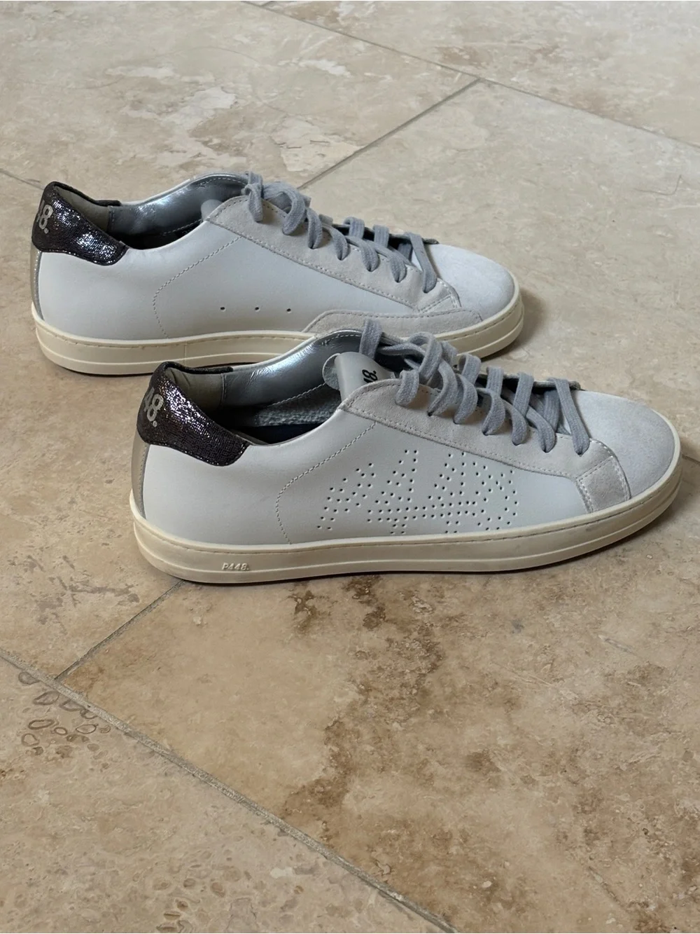 P448 John Sneaker, size 38